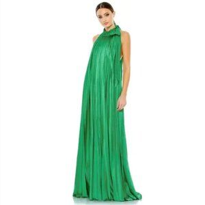 Mac Duggal 26926 Pleated Trapeze Halter Neck Gown 10 Green NWT